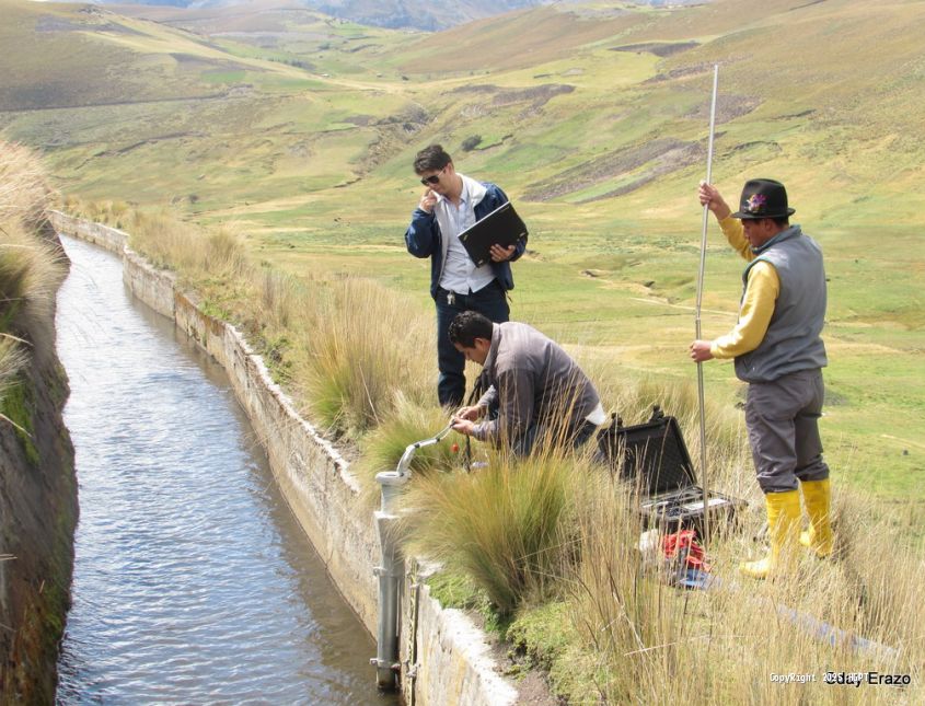 Aforo realizado en el canal Cunugyacu - Chimborazo