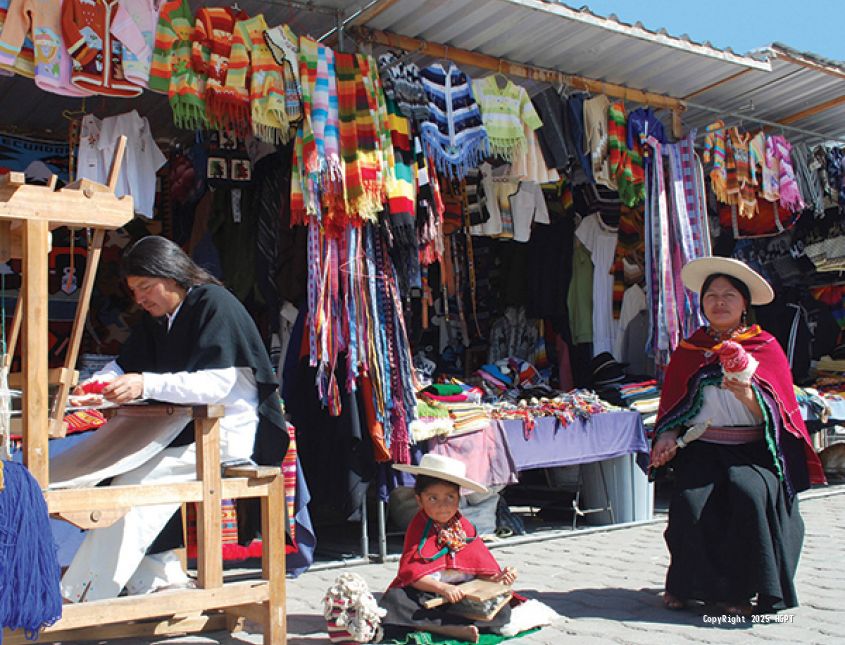 Mercado Artesanal Salasaka  - 