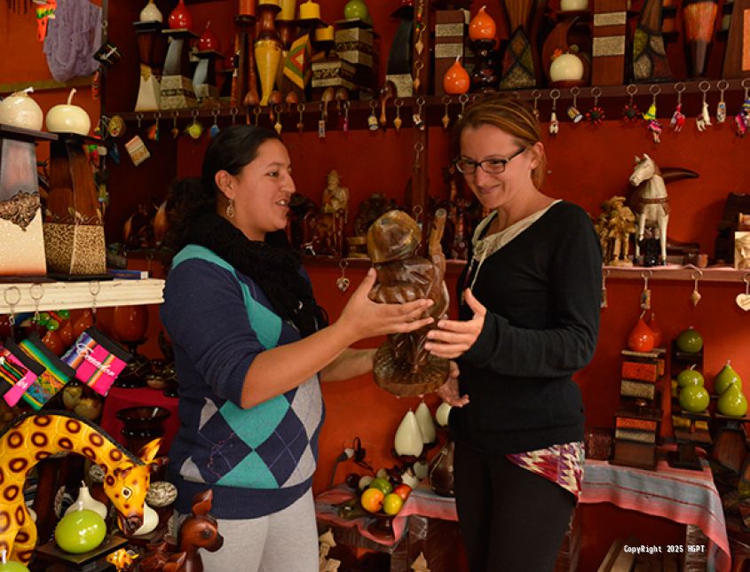 Hechuras en madera. - 