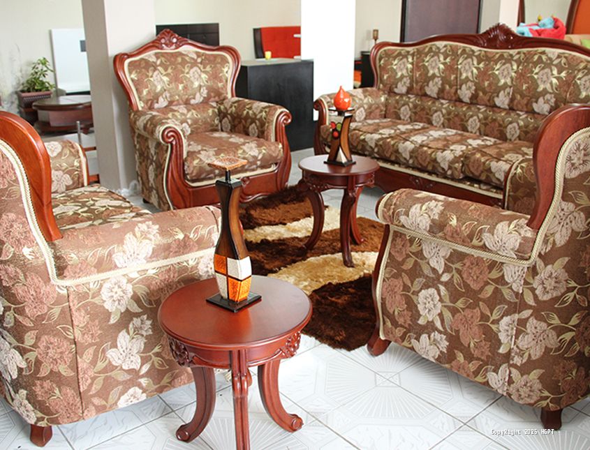 Muebles Cruz. - 